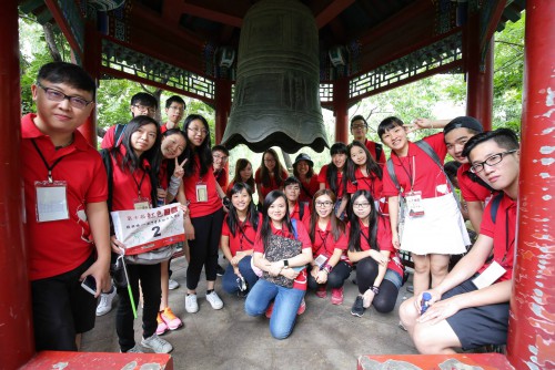 2015.07.25第十屆紅色之旅-團員於清華大學校園內合照