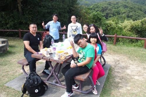 2015.11.29“澳門青年香港郊遊樂”會員活動-團員在野餐2